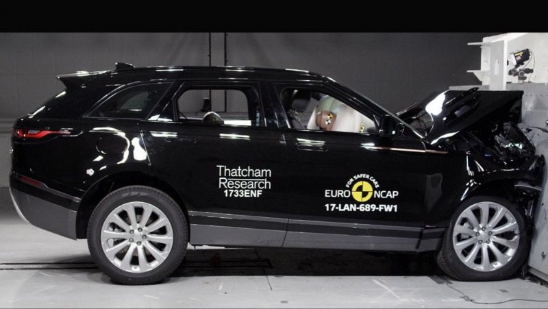 Range Rover Velar: cinque stelle all'euroncap