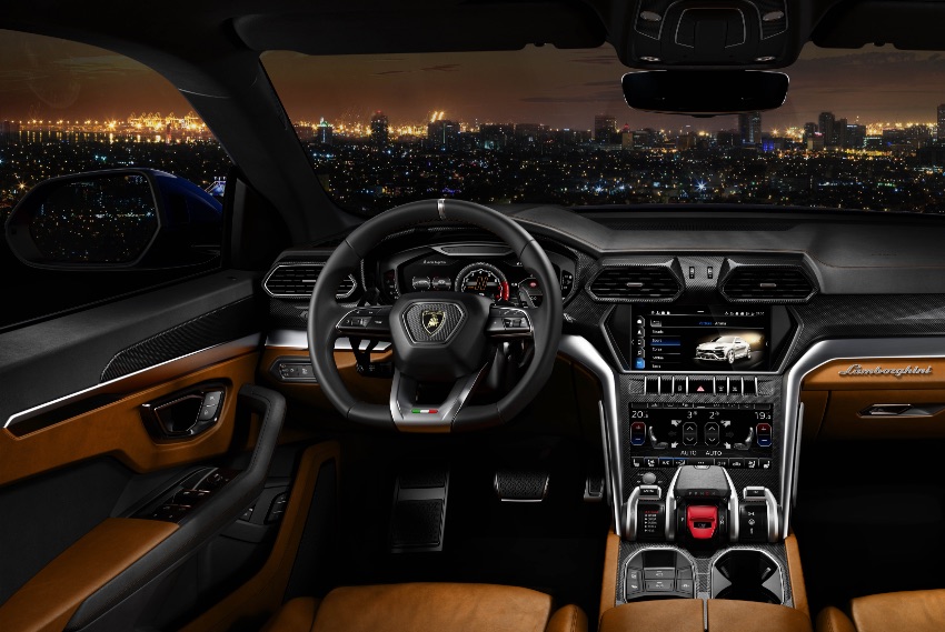 Lamborghini Urus- interni abitacolo interior