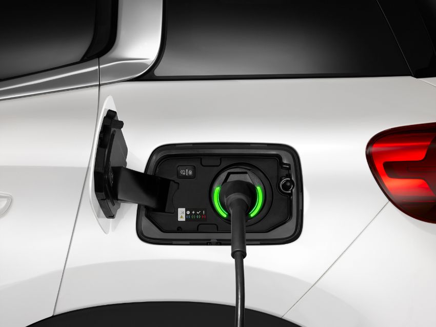  Citroën C5 Aircross Plug in presa di ricarica sulla fiancata sinistra