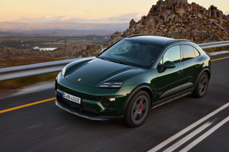 Porsche Macan elettrica entry level prezzo 84 mila euro due sole ruote motrici posteriori