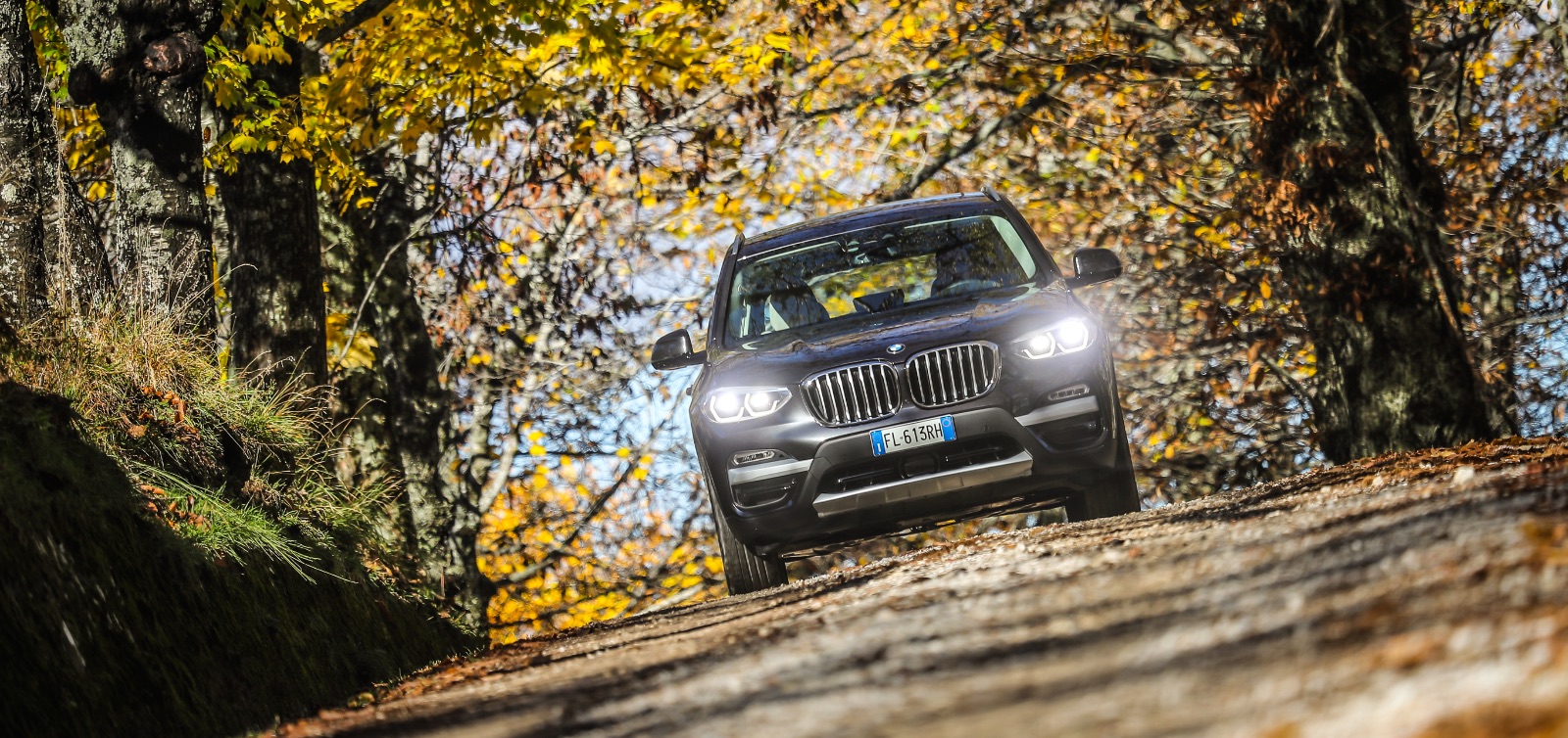 BMW X3: i listini partono da 48 mila euro.