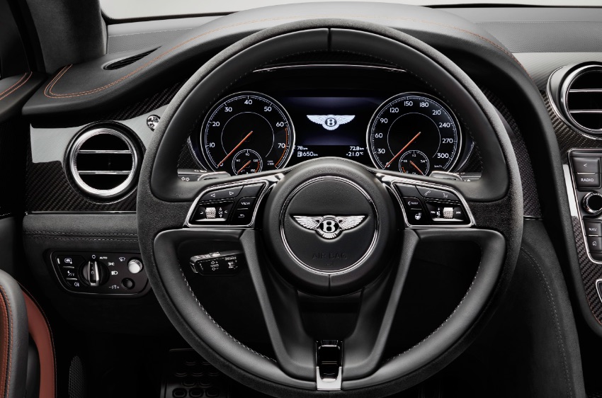 Bentley Bentayga Speed quadro strumenti 