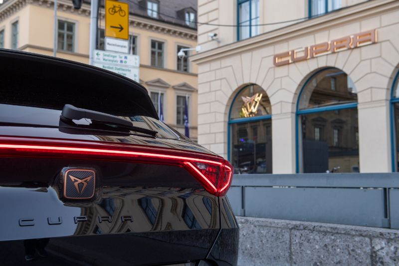 Cupra apre uno showroom a Monaco di baviera