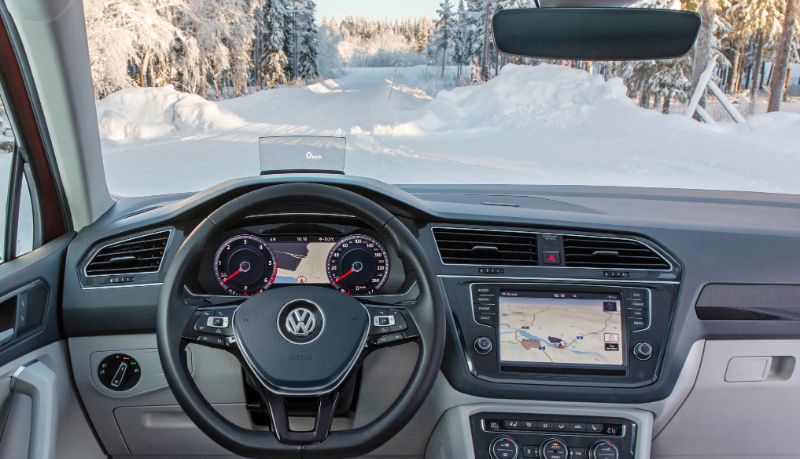 Volkswagen: il parabrezza intelligente