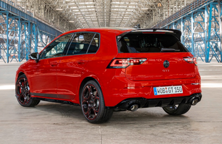 Volkswagen Golf GTI 50° Anniversario come riconoscerla: scarichi 