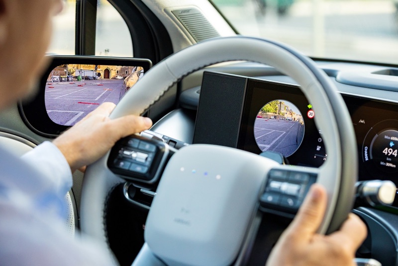 la nuova era degli specchi retrovisori per fendere l’aria e vedere meglio