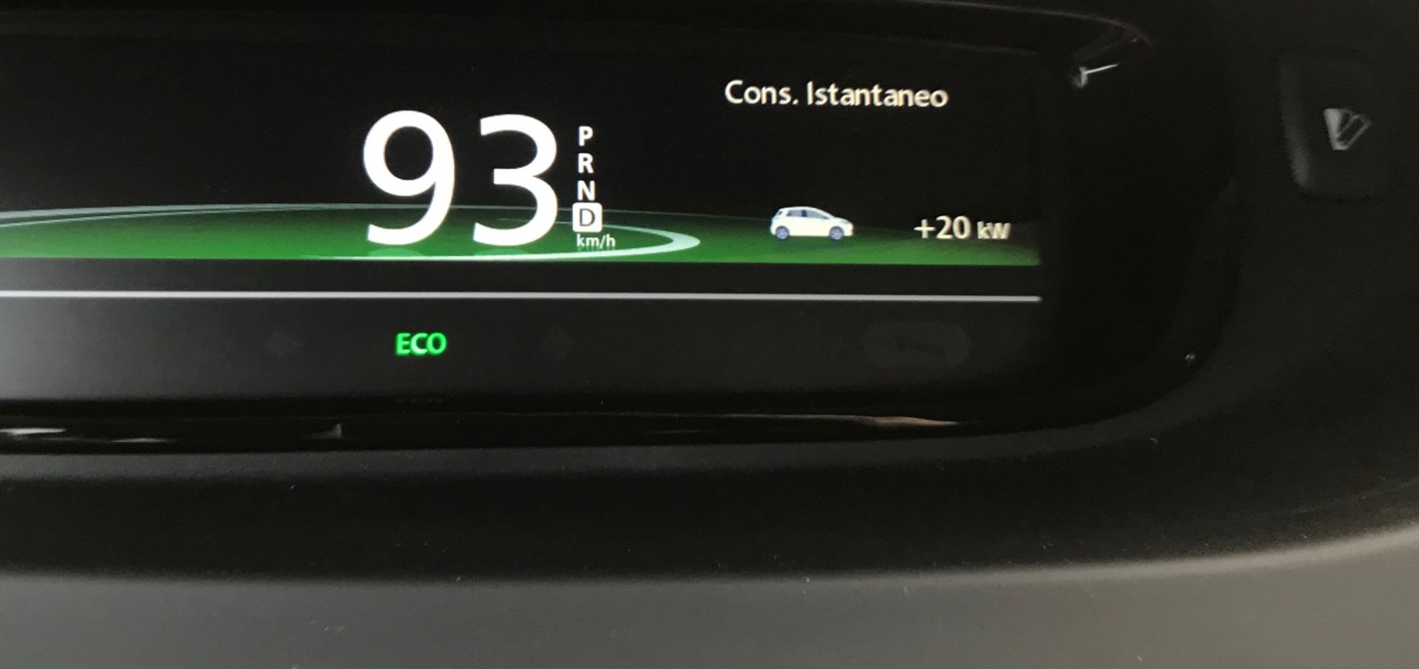 Consumo auto elettrica a 90 km/h