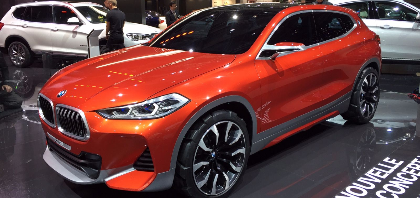 BMW X2 salone di Parigi