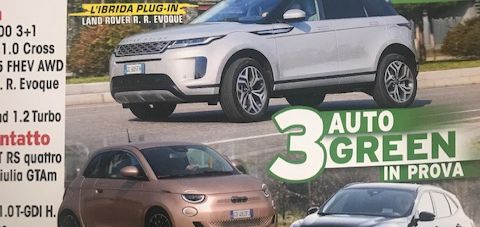 Auto green Range Rover Evoque plug in