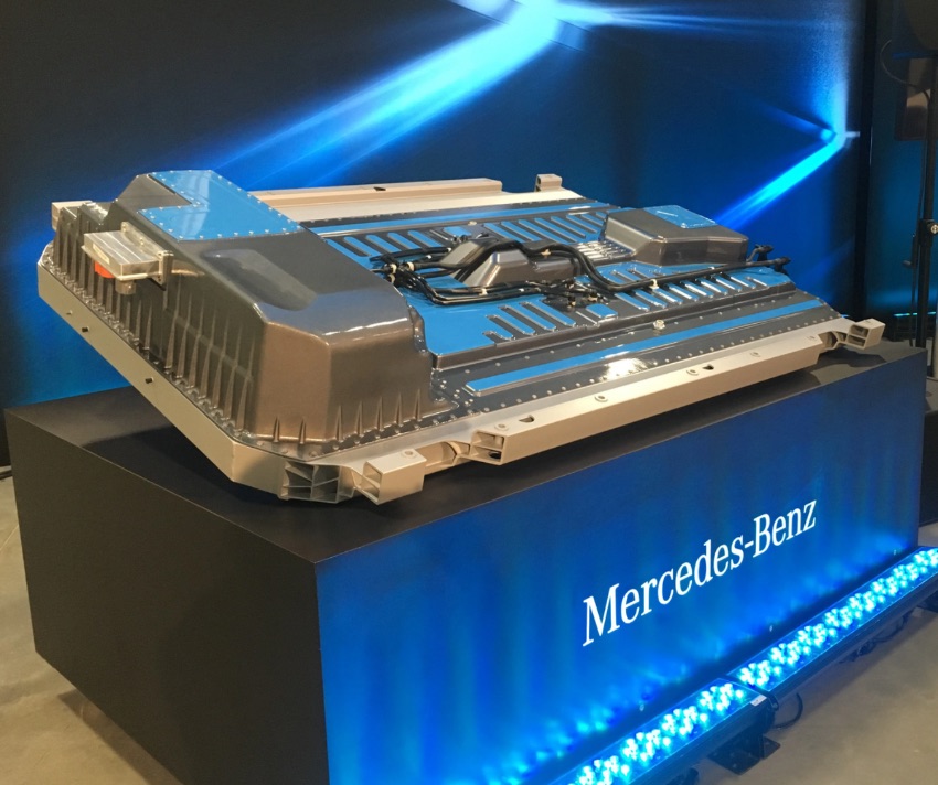 Mercedes batterie auto elettriche acc