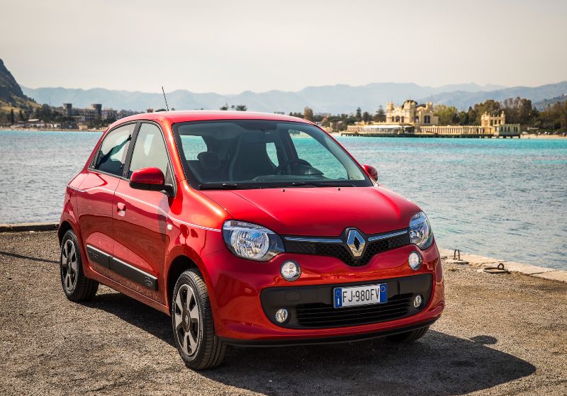 Renault Twingo: ora tutta la gamma ha il cambio automatico.