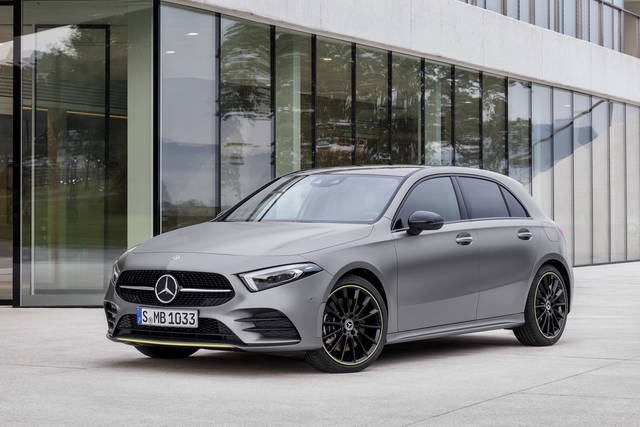 Mercedes Classe A nuova 2018: aumentano le dimensioni esterne.