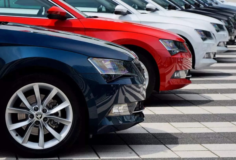 Vendite auto aprile 2023